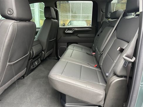 Used 2025 Chevrolet Silverado 2500 LTZ image 16