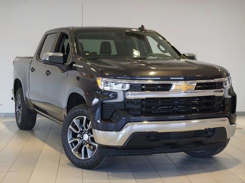 Certified 2024 Chevrolet Silverado 1500 LT image 2