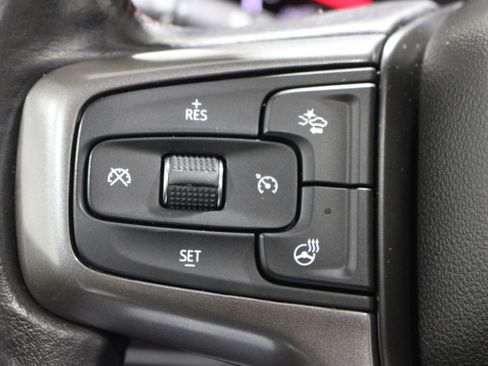 Used 2021 Chevrolet Suburban RST w/ Luxury Package AWD/4WD image 11