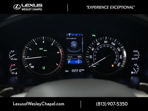 Used 2016 Lexus LX 570 4WD w/ Luxury Package image 37