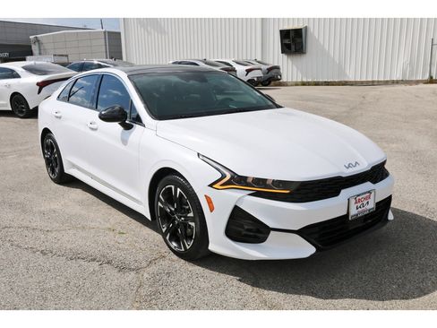 Used 2023 Kia K5 GT-Line image 9