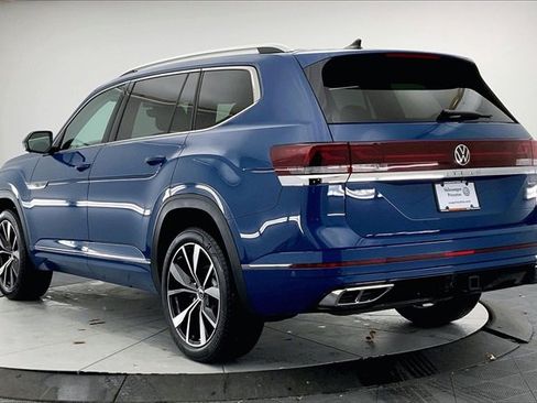 Used 2025 Volkswagen Atlas SEL Premium R-Line image 12