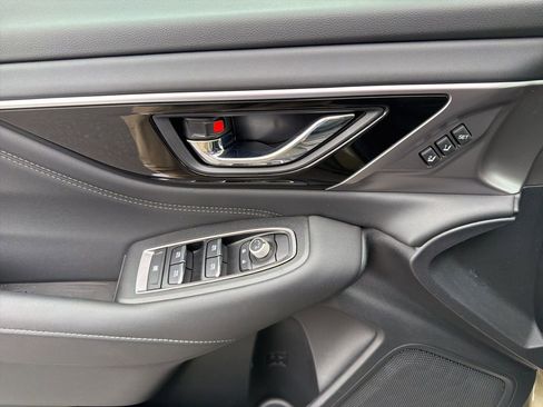 Certified 2025 Subaru Outback Limited image 25