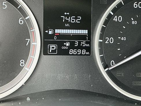 Certified 2025 Nissan Kicks Play S FWD image 16