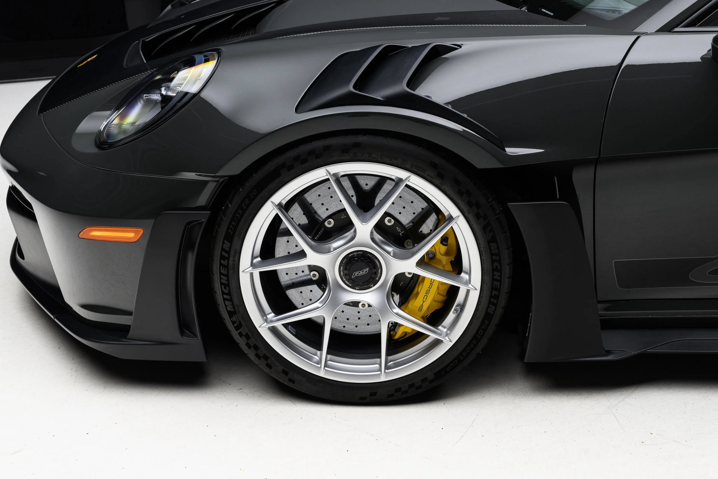 Used 2024 Porsche 911 GT3 RS RWD image 9