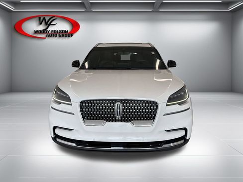 Used 2024 Lincoln Aviator Reserve w/ Equipment Group 201A RWD image 2