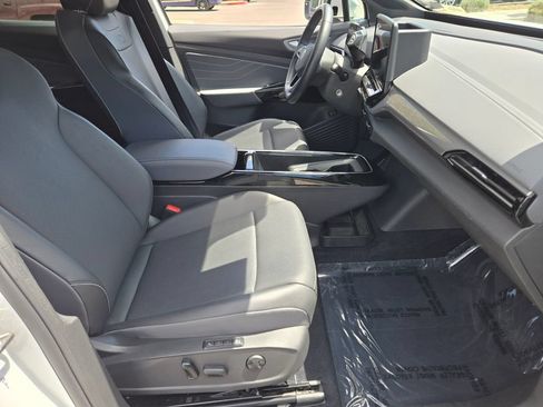 Certified 2023 Volkswagen ID.4 Pro S Plus AWD/4WD image 16