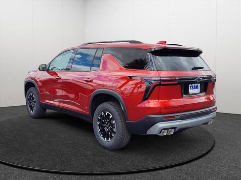 New 2026 Chevrolet Traverse Z71 w/ Driver Confidence Package AWD/4WD image 4