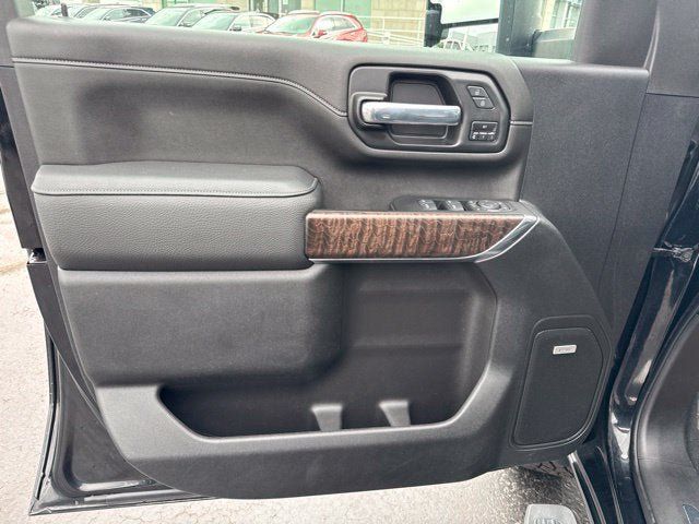 Used 2022 GMC Sierra 2500 Denali AWD/4WD image 8