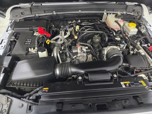 Used 2022 Jeep Wrangler Unlimited Sport AWD/4WD image 30