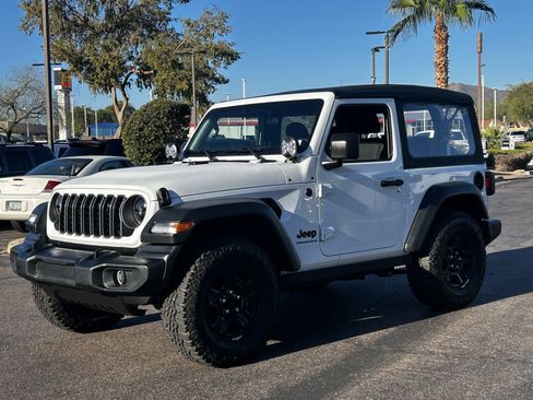 Used 2025 Jeep Wrangler Sport image 2