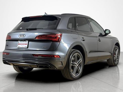 Used 2024 Audi Q5 e Premium Plus w/ Premium Plus Package AWD/4WD image 5