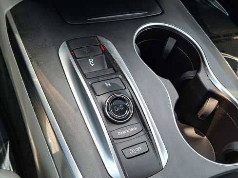 Used 2019 Acura MDX FWD image 15