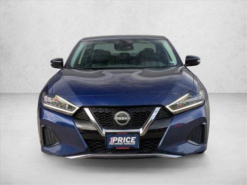 Used 2023 Nissan Maxima SV w/ Floor Mat Group image 2