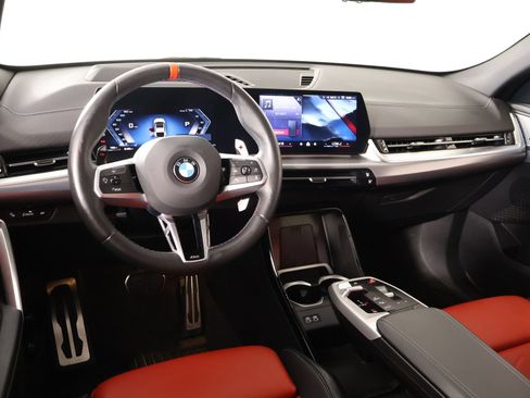 Used 2025 BMW X2 M35i AWD/4WD image 2