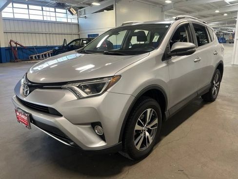 Used 2016 Toyota RAV4 XLE FWD image 7