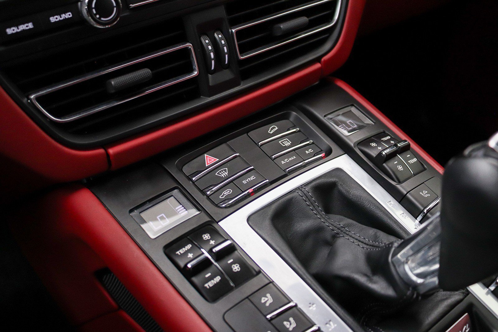 Used 2021 Porsche Macan GTS AWD/4WD image 24