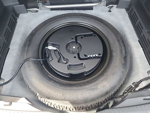 Used 2023 Nissan Rogue SV AWD/4WD image 27