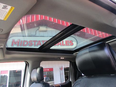 Used 2018 Ford F150 Lariat w/ Equipment Group 502A Luxury image 17