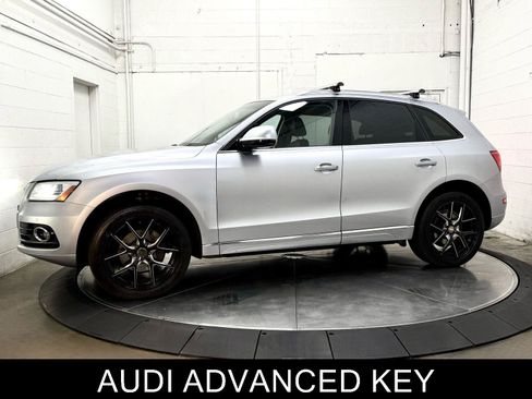 Used 2017 Audi Q5 2.0T Premium Plus w/ Technology Package AWD/4WD image 4