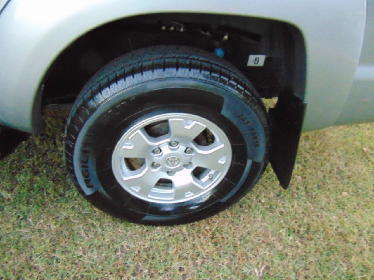Used 2014 Toyota Tacoma 4x4 Double Cab w/ TRD Off-Road Package image 15