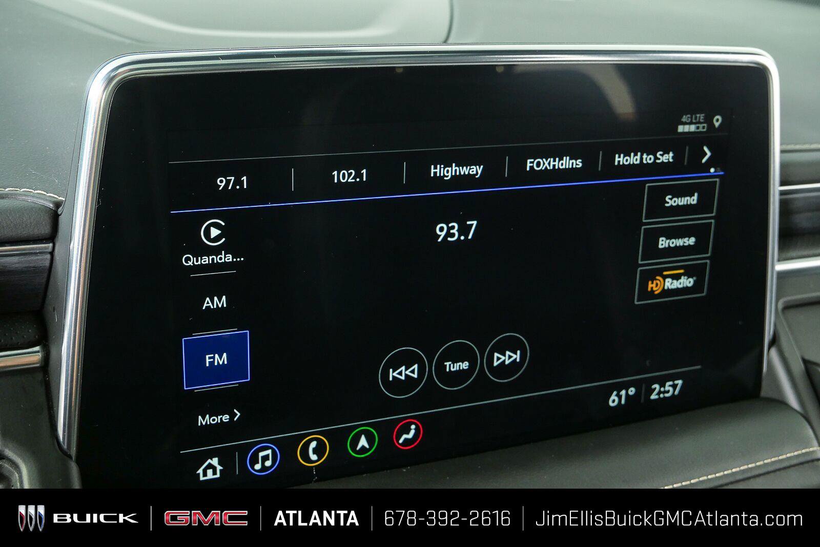 Used 2021 GMC Yukon SLT w/ SLT Premium Package RWD image 15