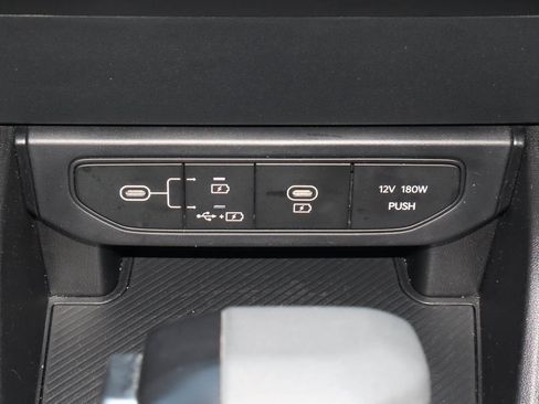 Used 2025 Kia K4 FWD image 20