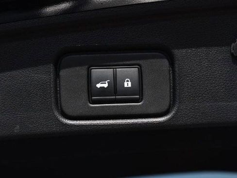 Certified 2024 Nissan Pathfinder SL w/ SL Premium Package image 31