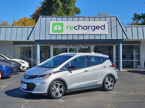 Used 2021 Chevrolet Bolt Premier image 1