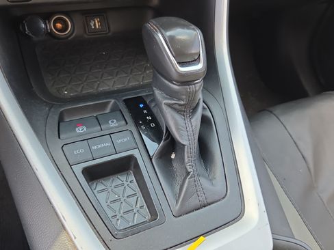 Used 2024 Toyota RAV4 XLE Premium w/ Weather Package FWD image 22