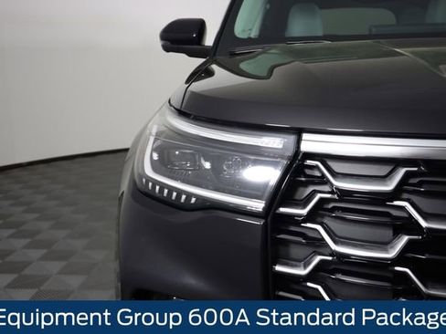 New 2026 Ford Explorer Platinum w/ LUX Leather Package AWD/4WD image 9