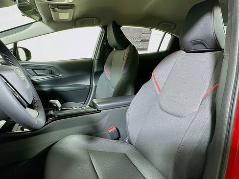 New 2026 Toyota Prius Plug-In Hybrid image 7