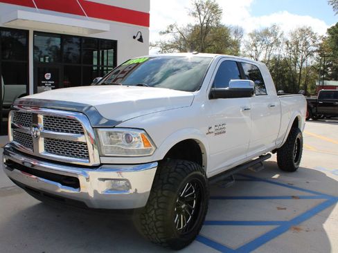 Used 2015 RAM 2500 Laramie image 1