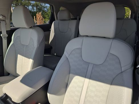 New 2026 Kia Sorento S w/ S Panoramic Sunroof Package FWD image 21