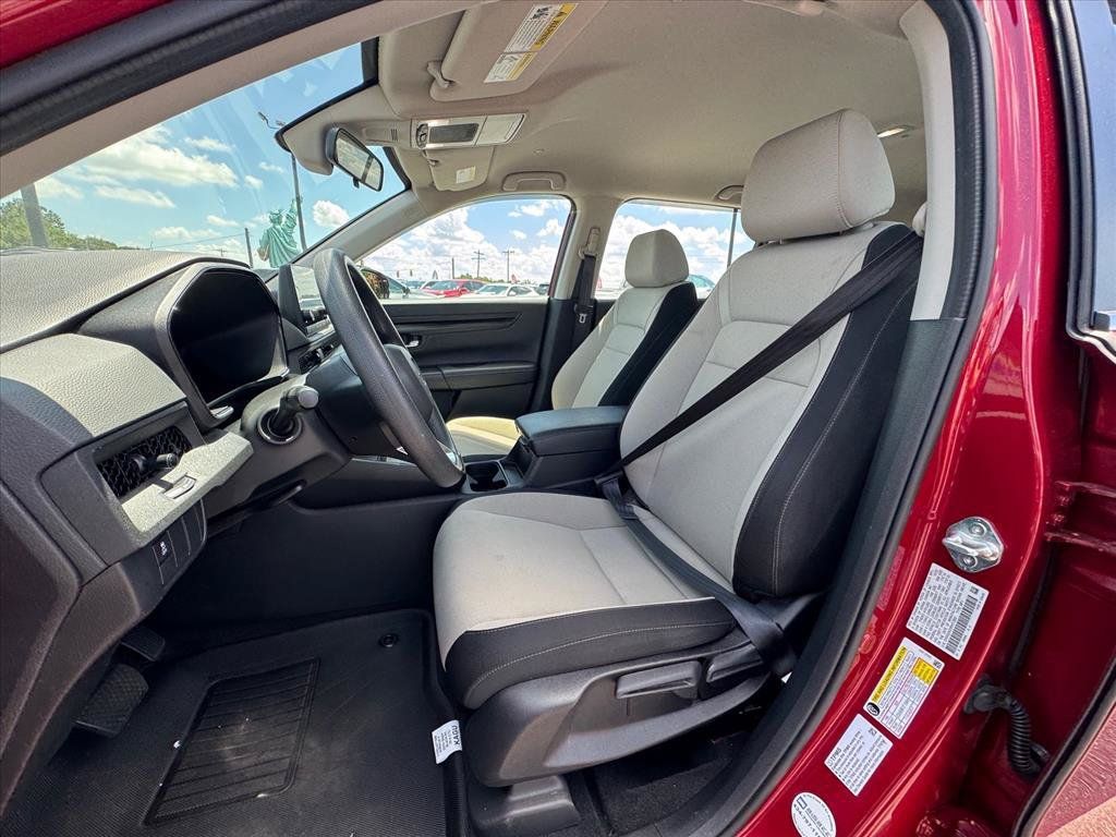 Used 2024 Honda CR-V LX image 15