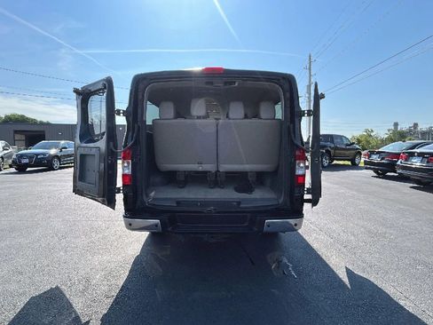 Used 2014 Nissan NV 3500 SL w/ Technology Package RWD image 33
