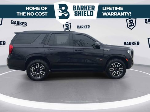 Used 2023 GMC Yukon AT4 w/ AT4 Premium Package AWD/4WD image 10