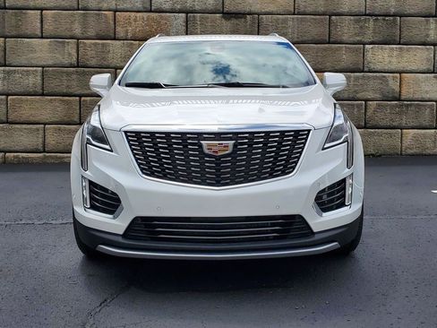 Certified 2023 Cadillac XT5 Premium Luxury w/ Technology Package AWD/4WD image 9