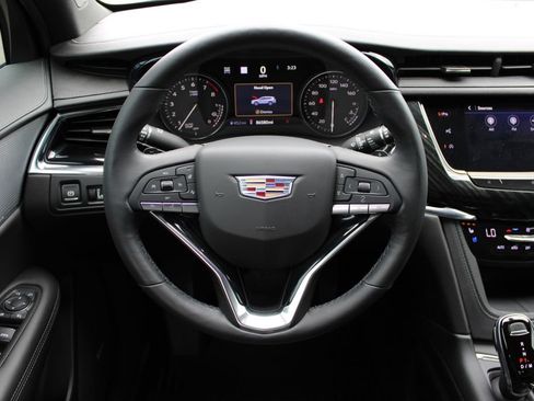 Certified 2021 Cadillac XT6 Premium Luxury AWD/4WD image 20