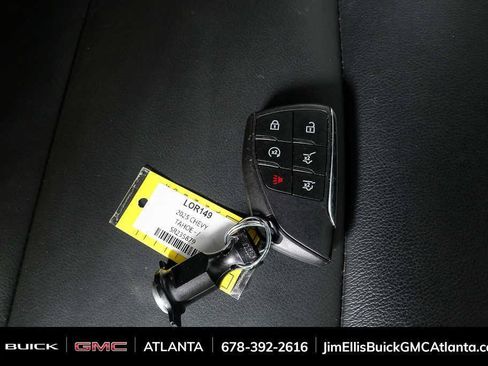 Used 2025 Chevrolet Tahoe LT AWD/4WD image 25