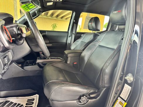 Used 2019 Toyota Tacoma TRD Pro AWD/4WD image 13