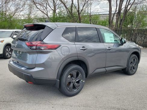New 2026 Nissan Rogue SV w/ Cold Weather Package AWD/4WD image 4