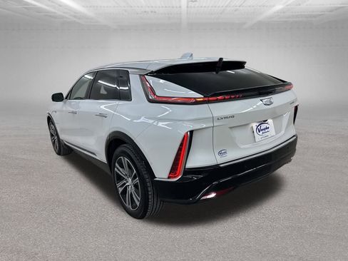 Certified 2025 Cadillac Lyriq Luxury image 7
