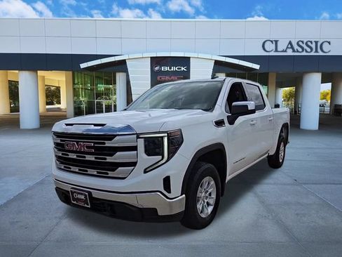 Used 2023 GMC Sierra 1500 SLE AWD/4WD image 3