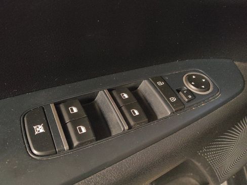 Used 2020 Kia Forte LXS image 27