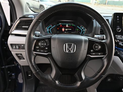 Used 2018 Honda Odyssey Elite image 23