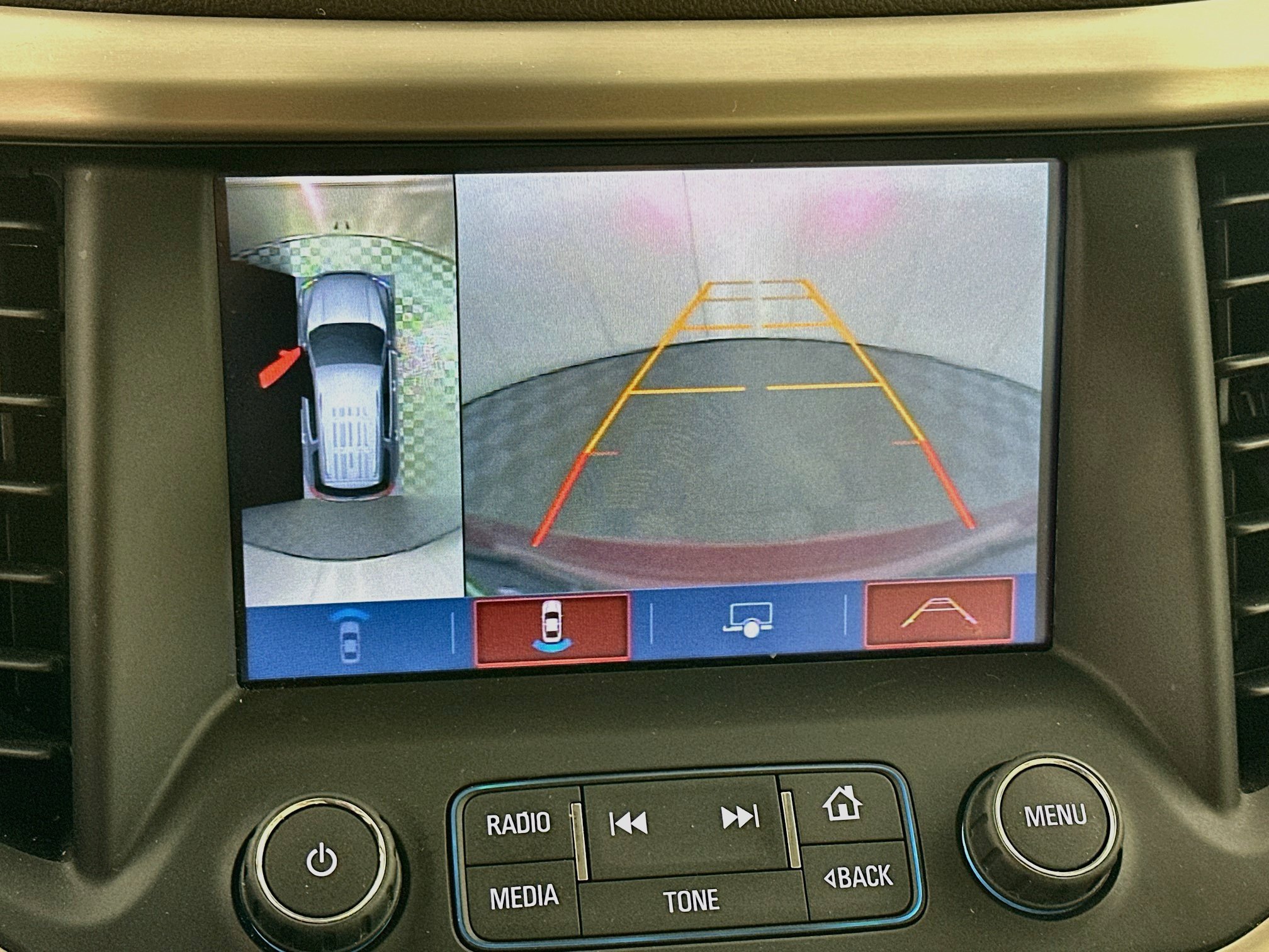 Used 2018 GMC Acadia Denali w/ Technology Package FWD image 23