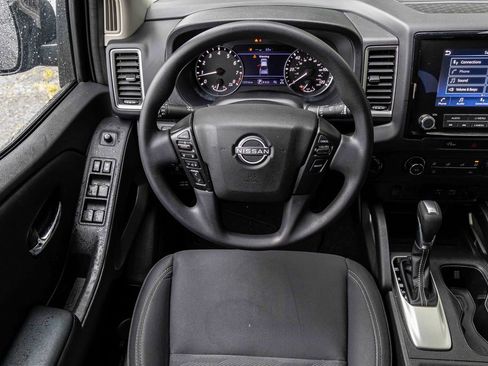 Certified 2024 Nissan Frontier SV w/ Tow Package image 12