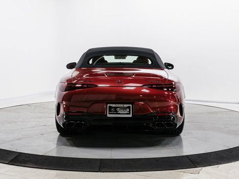 Used 2022 Mercedes-Benz SL 63 AMG 4MATIC w/ AMG Aerodynamic Package image 31