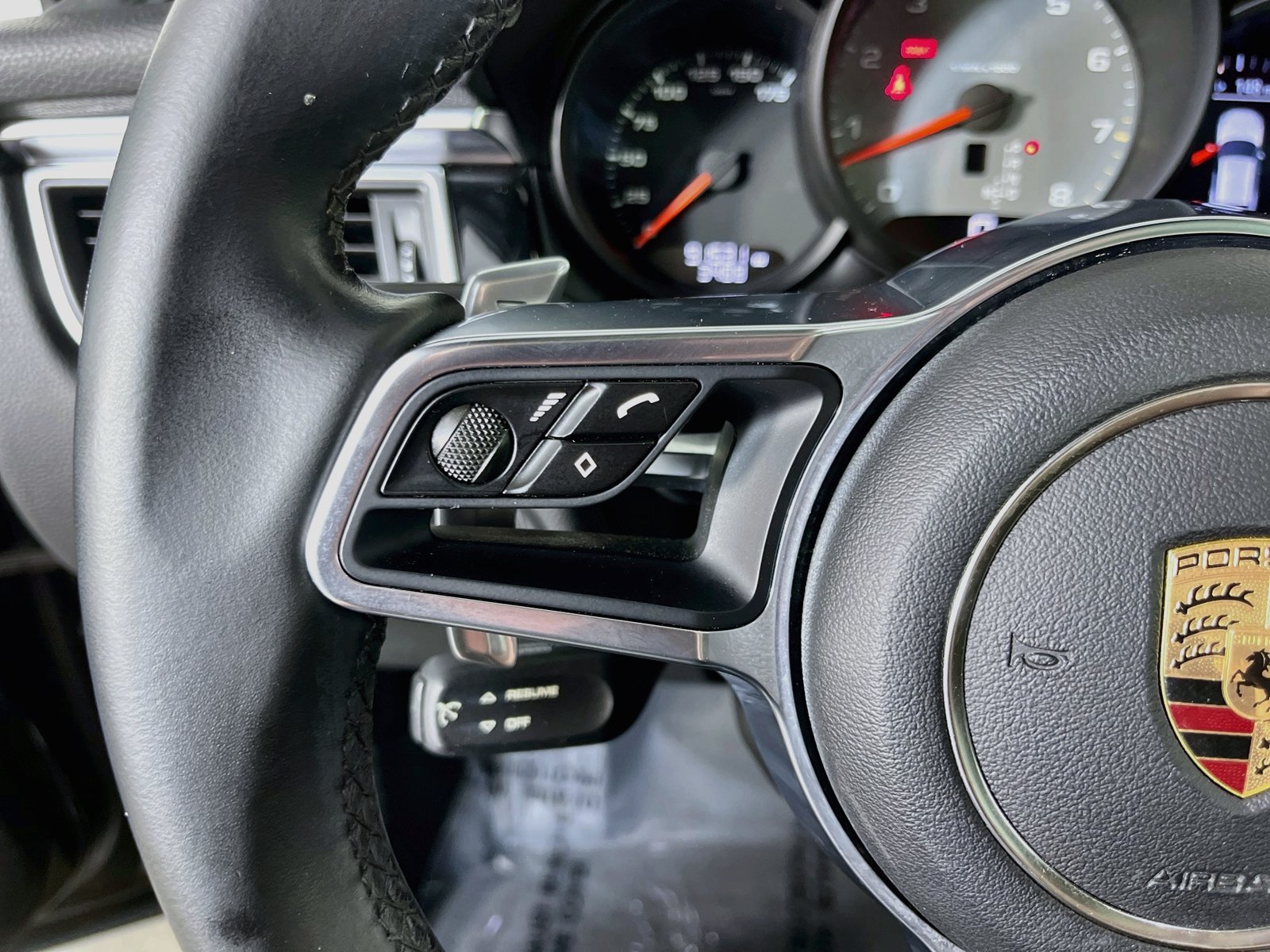 Used 2017 Porsche Macan S AWD/4WD image 15